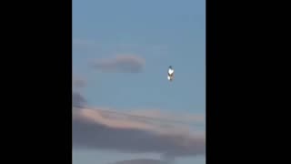 Strange-looking UFO spotted 05-17 over Roswell