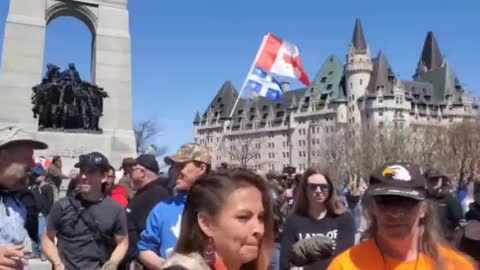 Massive Crowds of Pro-Freedom Canadians Gather in Downtown Ottawa for the Rolling Thunder Rally