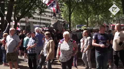 'We want our country back': Thousands march at Tommy Robinson rally