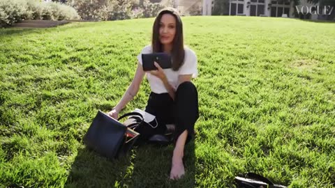 ANGELINA JOLIE : IN THE BAG / EPISODE