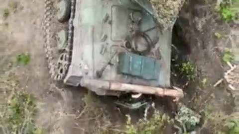 💣 Ukraine Russia War | Drone Destroys Russian BMP-1 | Grenade Drop | Unknown Date and Location | RCF