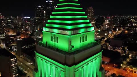 Islamized Los Angeles: For the First Time, Major Landmarks Will Be Lit Up For Ramadan