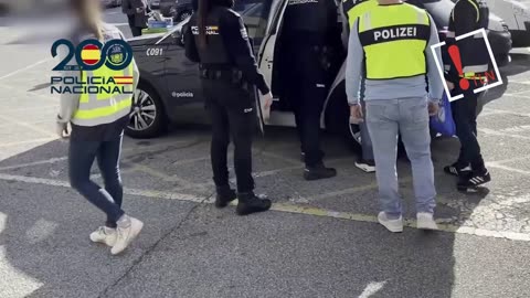Pillan en Terrassa a dos hombres que robaban productos de lujo en Alemania