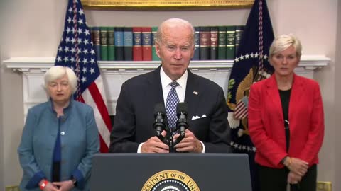 Clueless Joe Biden claims gas companies will pay if they don’t lower their prices at the pump