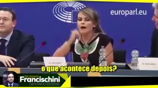 European journalist speaks about Latin socialism to the European Parliament