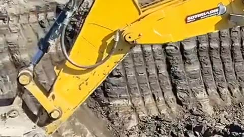 #cat#caterpillar#buldozer#johndeere#bobcat#machine (100)