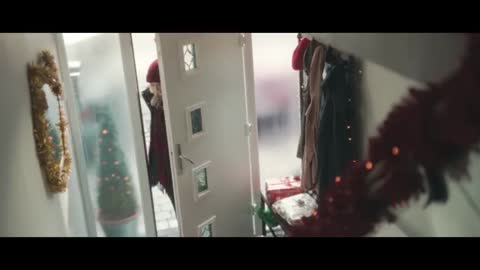 Little Help | Christmas Short Film 2022 by Phil Beastall