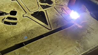 Cutting stainless steel