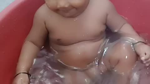 Baby enjoying bathtub bathing, life soothing video