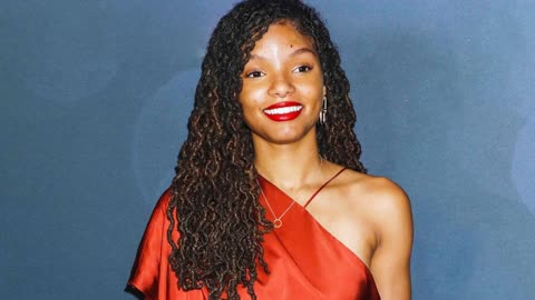 Halle Bailey Sexy Wallpapers and Photos Hot Tribute Sexy Wallpapers 4K For PC Sexy Slideshows 2