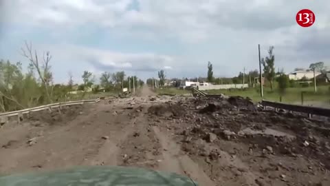 Ukrainian fighters show the final situation on the road to Bakhmut