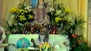 Maharishi Mahesh Yogi - Action from The Unbounded Part 3