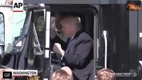 Looks like Trump's Headed To Ottawa in Trucker Convoy