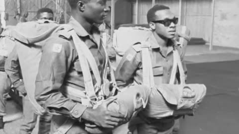 70 Ghanaian Paratroops Receiving Special Training From The 3rd Battalion Parachute Regiment - 1968