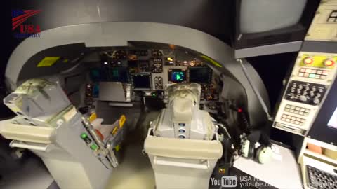B-1B Lancer Ultra-Low-Flying, Cockpit View & Simulator