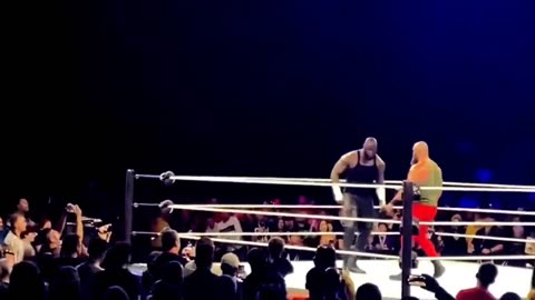 BRAUN STROWMAN DESTROYS OMOS WWE LIVE EVENT 2022 _ BRAUN STROWMAN VS OMOS WWE LIVE EVENT 2022!