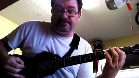 How I play ACDC "Back in Black" on Guitar made for Beginners