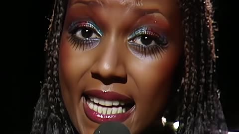 Amii Stewart - Paradise Bird (Top Pops 17.01.1980) (Upscaled) 1080p