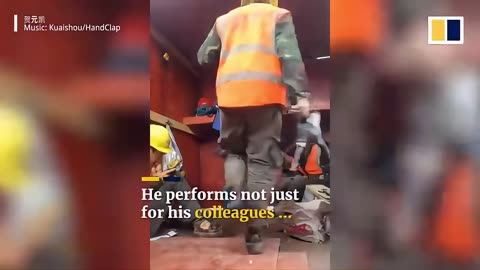 Construction worker’s smooth dance moves make him a star