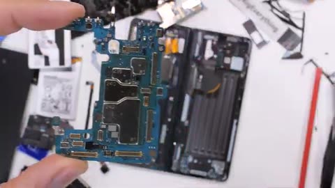 Samsung Z Fold 5 'Shock Dispersion Layer' FINALLY REVEALED!