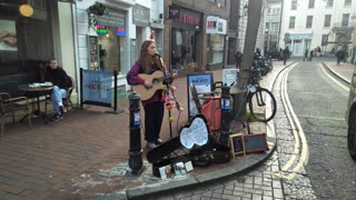 Sadie Horler playing Stand By Me (2nd song)+Queen. Really Nice! Busking in Brighton North Laines!