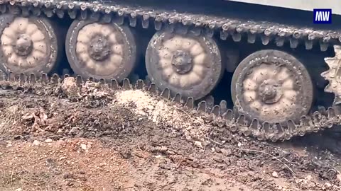 Crews of 122-mm self-propelled howitzers 2S1 Gvozdika