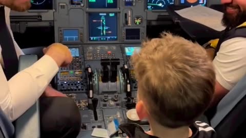 Kid make sure captain is a good pilot