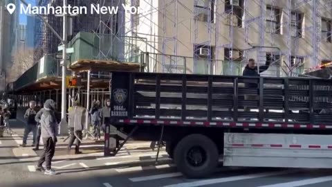 Video Shows Metal Barricades Being Unloaded Around Manhattan Criminal Court