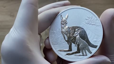 Mother and Baby Kangaroo 2023 10oz Silver Piedfort Bullion Coin