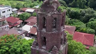 Powerful earthquake damages Philippine town