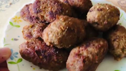 نرم اور جوسی کوفتہ اور گولہ کباب _ Mince Balls Recipe _ Gola Kabab Recipe