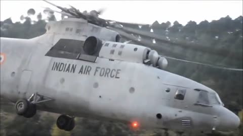 World Largest Helicopter Of Indian Airforce MI26 Takeoff