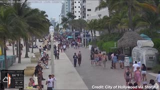 Families FLEE Boardwalk After Gunshots Ring Out at Florida Beach