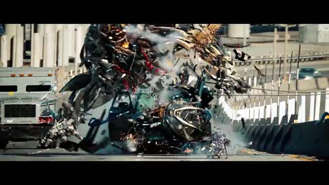 Transformers_ Dark of the Moon (2011) - Freeway Chase - Only Action [4K]