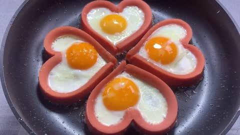 To the person you love most【Fried eggs for breakfast】cook】cooking】recipe】Romantic breakfast】