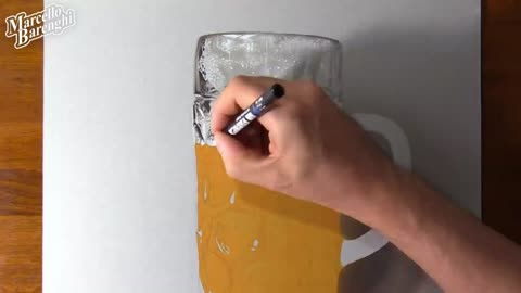Draw The Broken Marks On The Beer Mug