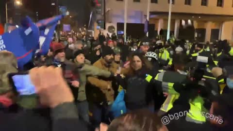 UGLY: Police Tangle With Trump Supporters at BLM Plaza Ahead of Rally