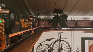 G scale shelf train