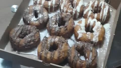 Yummy fresh doughnuts 🤤🤤🤤