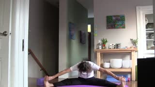 STRETCHING ROUTINE TO STAY YOUNG AND FLEXIBLE - Jan 15th 2014