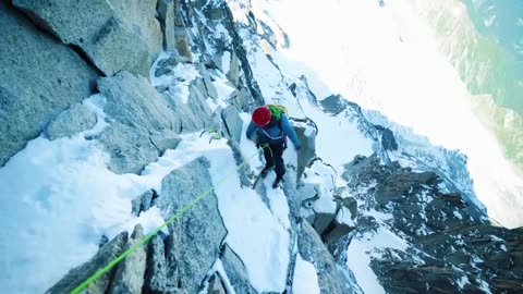 Free Solo Climbing Like You've Never Seen It Before w- Alex Honnold