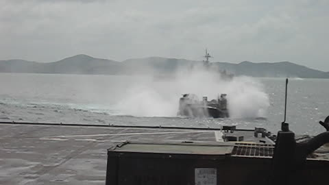 LCAC in route to the USS HARPERS FERRY