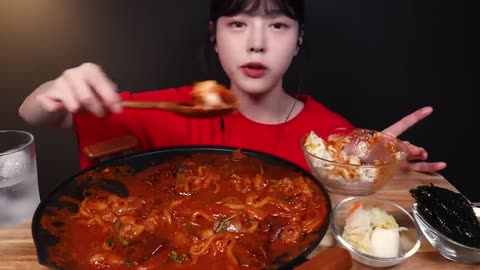 Spicy Intestines Mukbang Asmr (1)