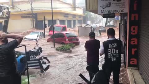 Alagamento na Capital de Pernambuco