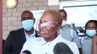 Lindiwe Zulu visits Gugulethu Sassa