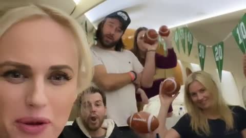 Rebel Wilson goes to the Superbowl