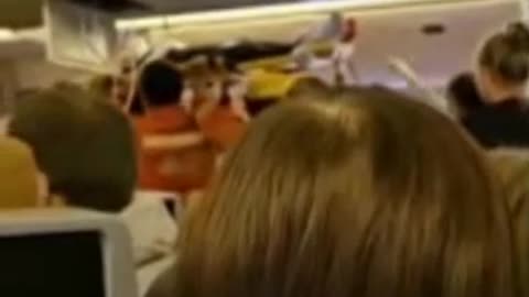 Severe Turbulence on Singapore Airlines Flight Results in One Death and Multiple Injuries
