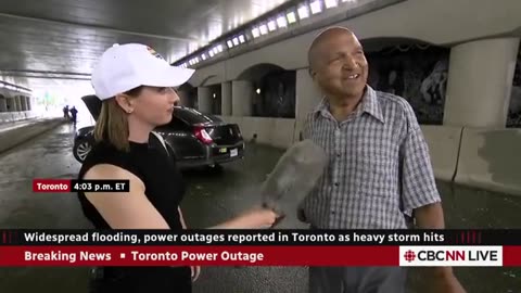Taxi driver describes getting stranded as storm floods Toronto roads