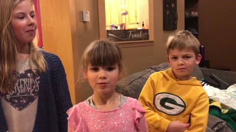 Trio Of Kids Argue Over How To Pronounce "Pneumonia"