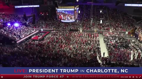 Hàng chục ngàn người lấp đầy toàn bộ đấu trường 🔥 TT. Trump sẽ thắng!
